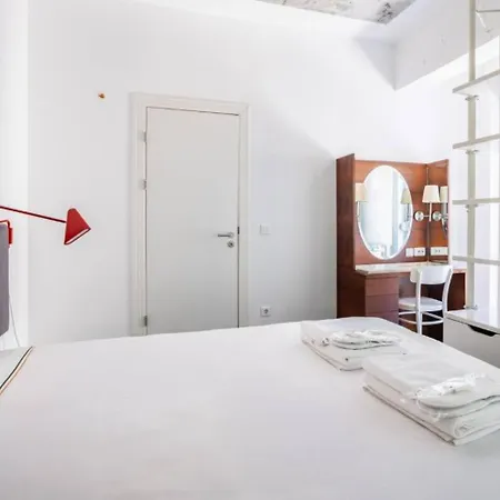 Apartamento Stunning Serene 2bd1bath Bosphorus Retreat! #400 *