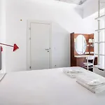 Апартаменты Stunning Serene 2bd1bath Bosphorus Retreat! #400 *